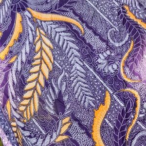 Bali Sarong in Purple & Gold Size OS